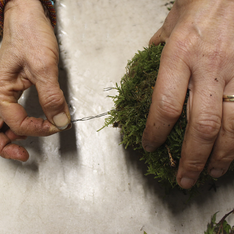 Ståltråd for enden af kugle
